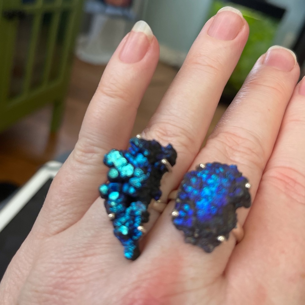 Striking Rare titanium grape chalcedony rings size 8 1/2, 9, 9 1/2 - Picture 6 of 8
